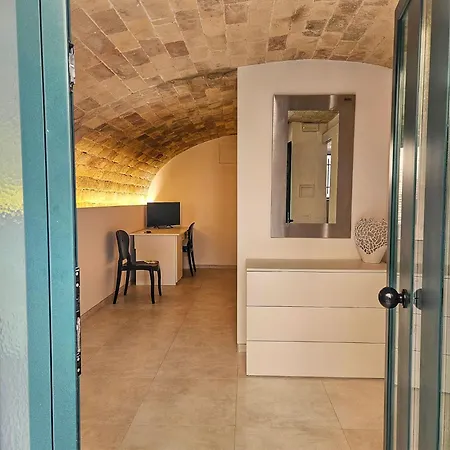 La Stanza Di Chiara - Maison A Porter Gasthof 3*